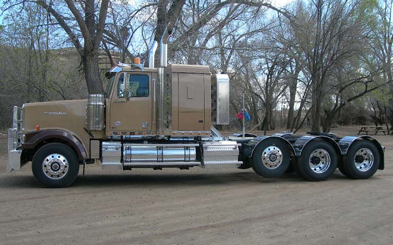 Western Star 4900 Hudson County Motors Is A Heavy Truck Dealership In   5.2 