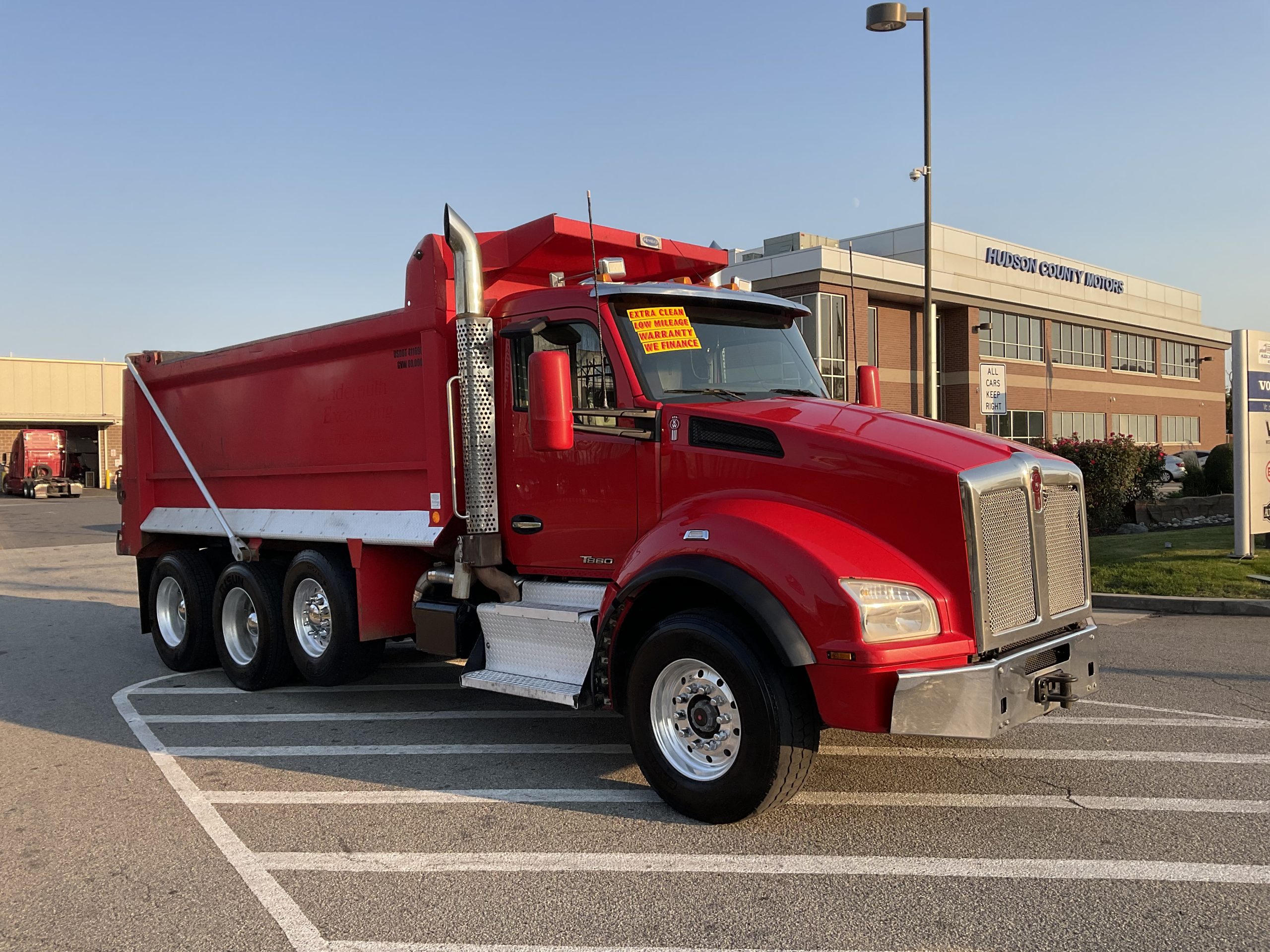 2015 KENWORTH T880 - image 4 of 6