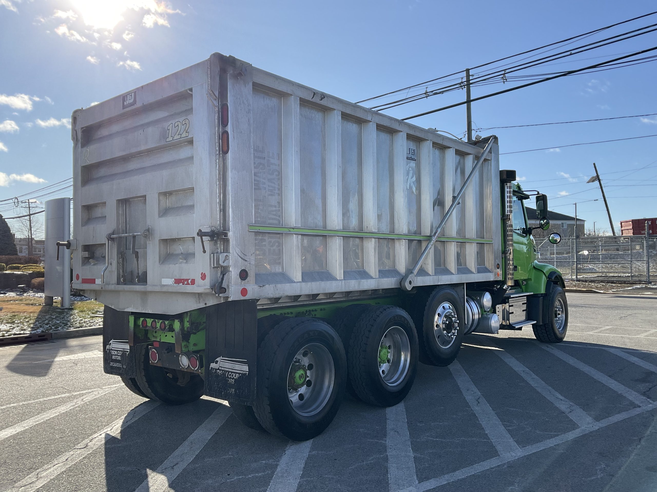 2019 VOLVO VHD84F300 - image 6 of 6