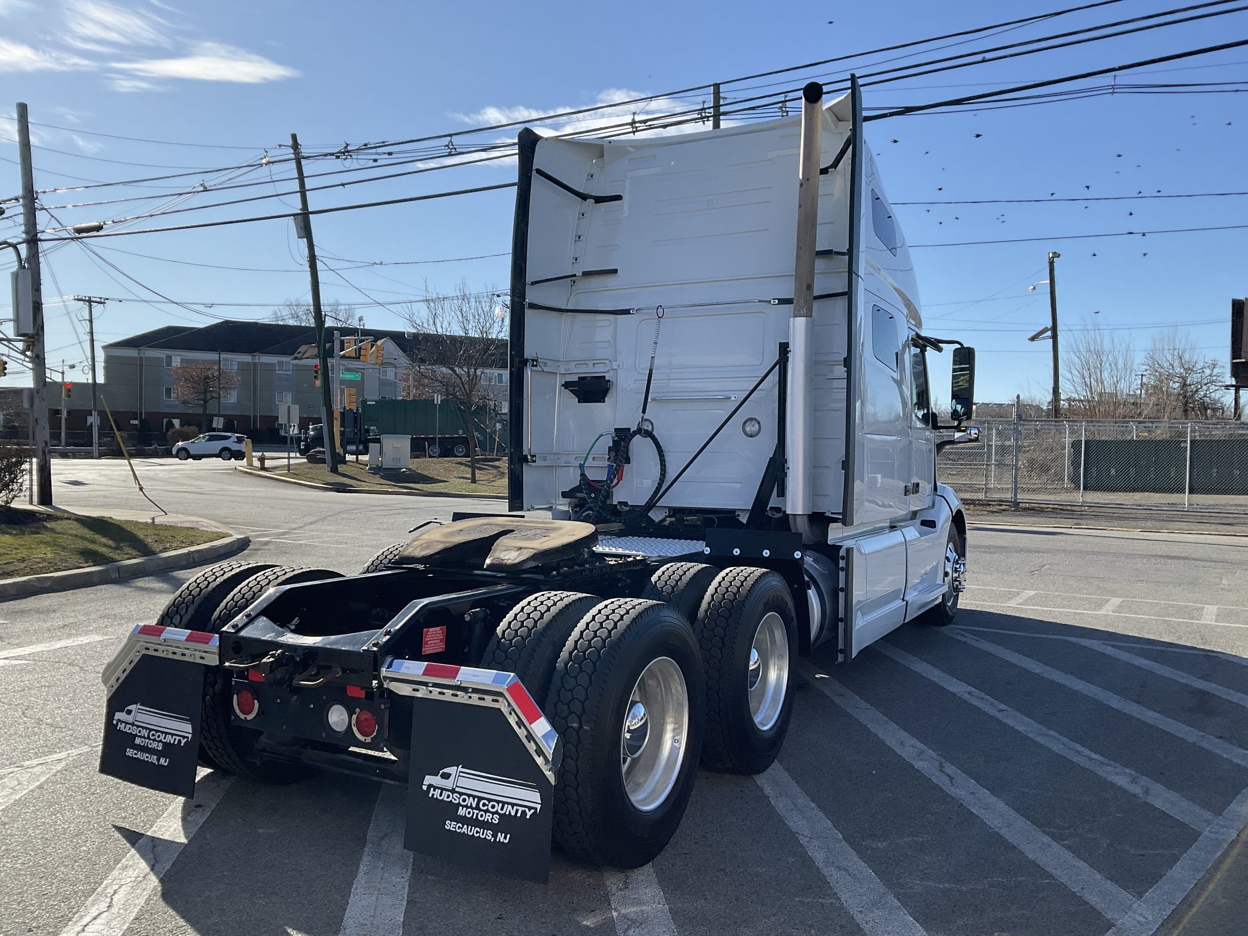 2021 VOLVO VNL64T760 - image 6 of 6