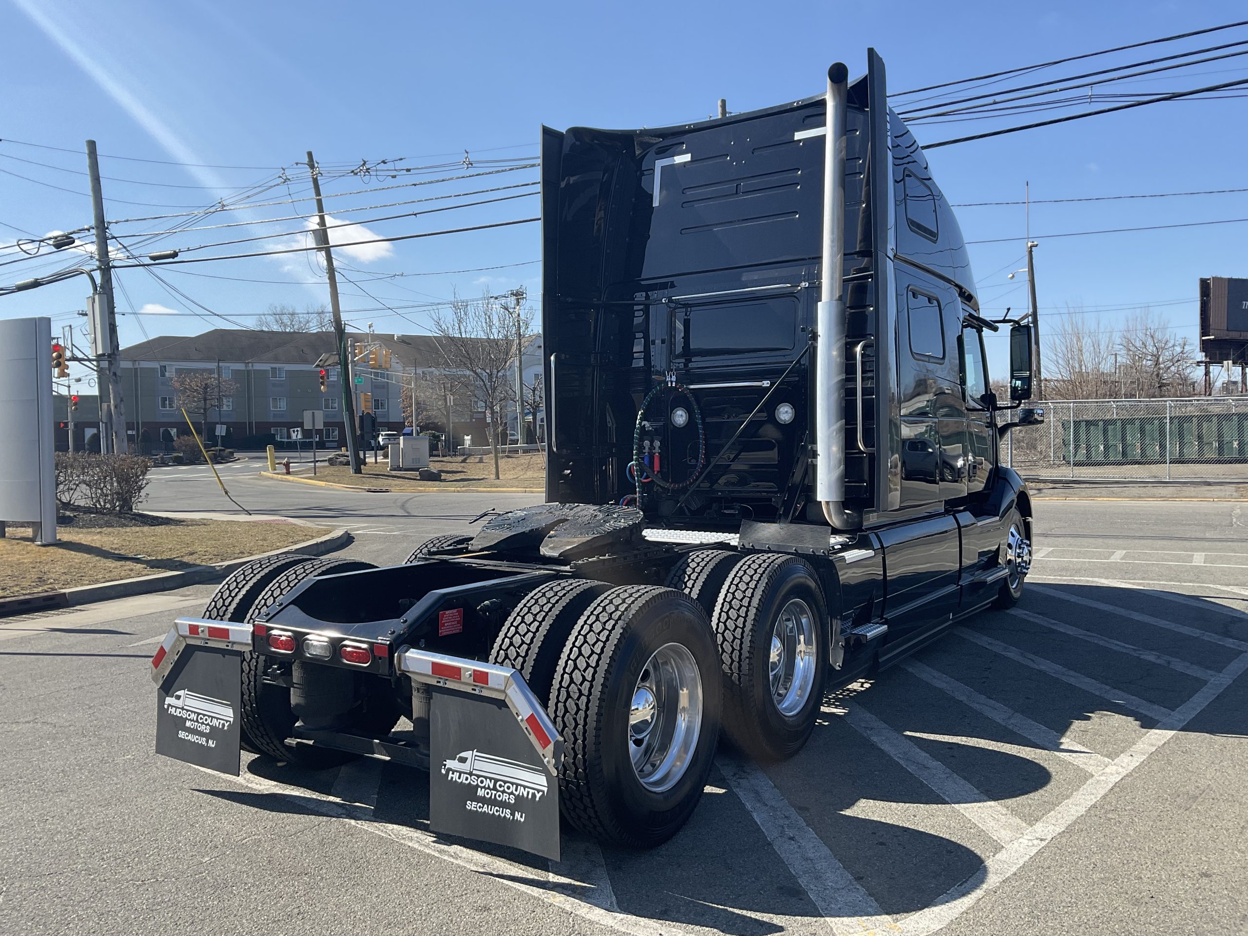 2021 VOLVO VNL64T860 - image 6 of 6